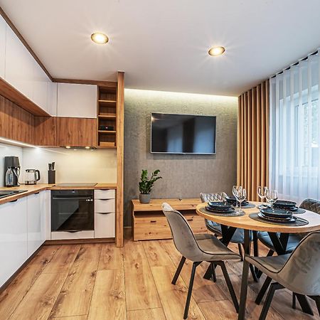Apartament Labradoryt, Klimatyzacja, Parking Priv Boleslawiec  Exteriér fotografie